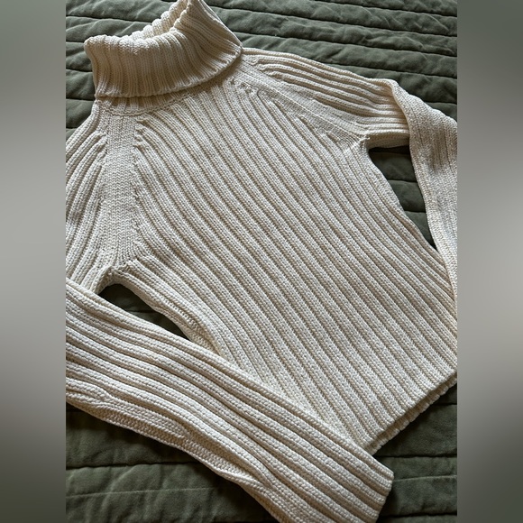 Vintage Abercrombie & Fitch Turtleneck Ribbed Cotton Sweater - Picture 2 of 4